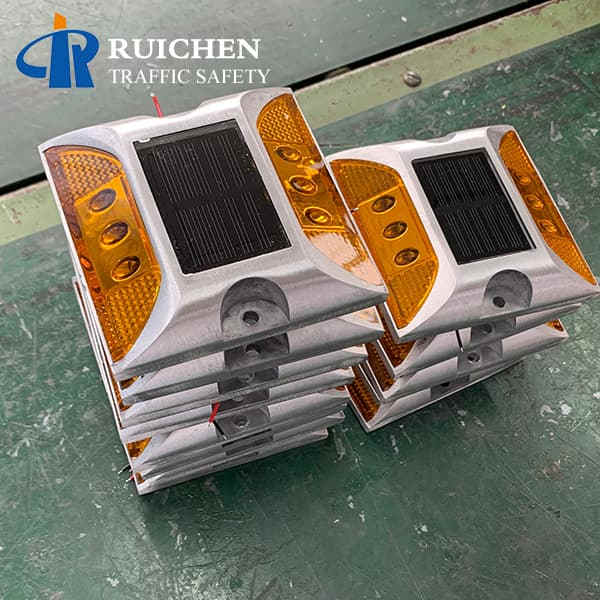 <h3>New Half Moon Solar Stud Reflectors For Port-RUICHEN Road Stud</h3>
